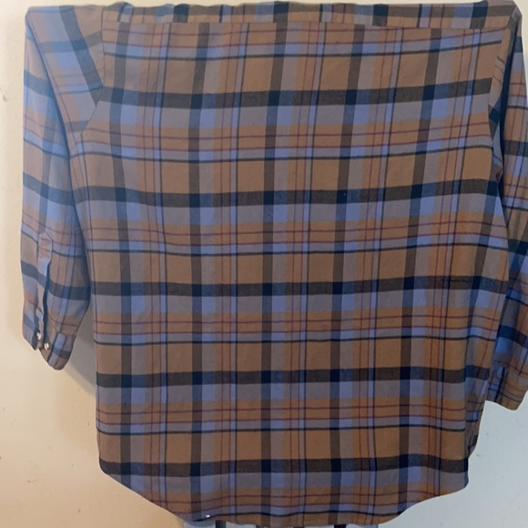 Northwest territory button down shirt - Picture 5 of 5